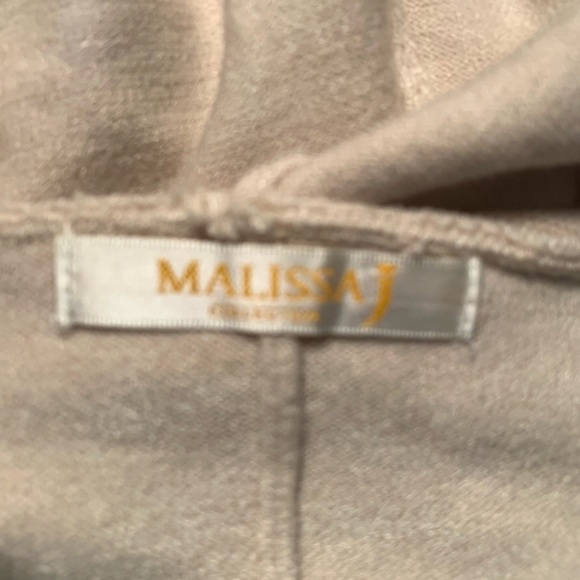 Malissa J Cream Hooded Poncho with Belt, M-L - Picture 6 of 6